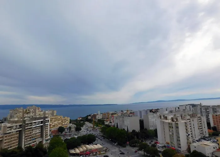 With Wifi - 13305 Split